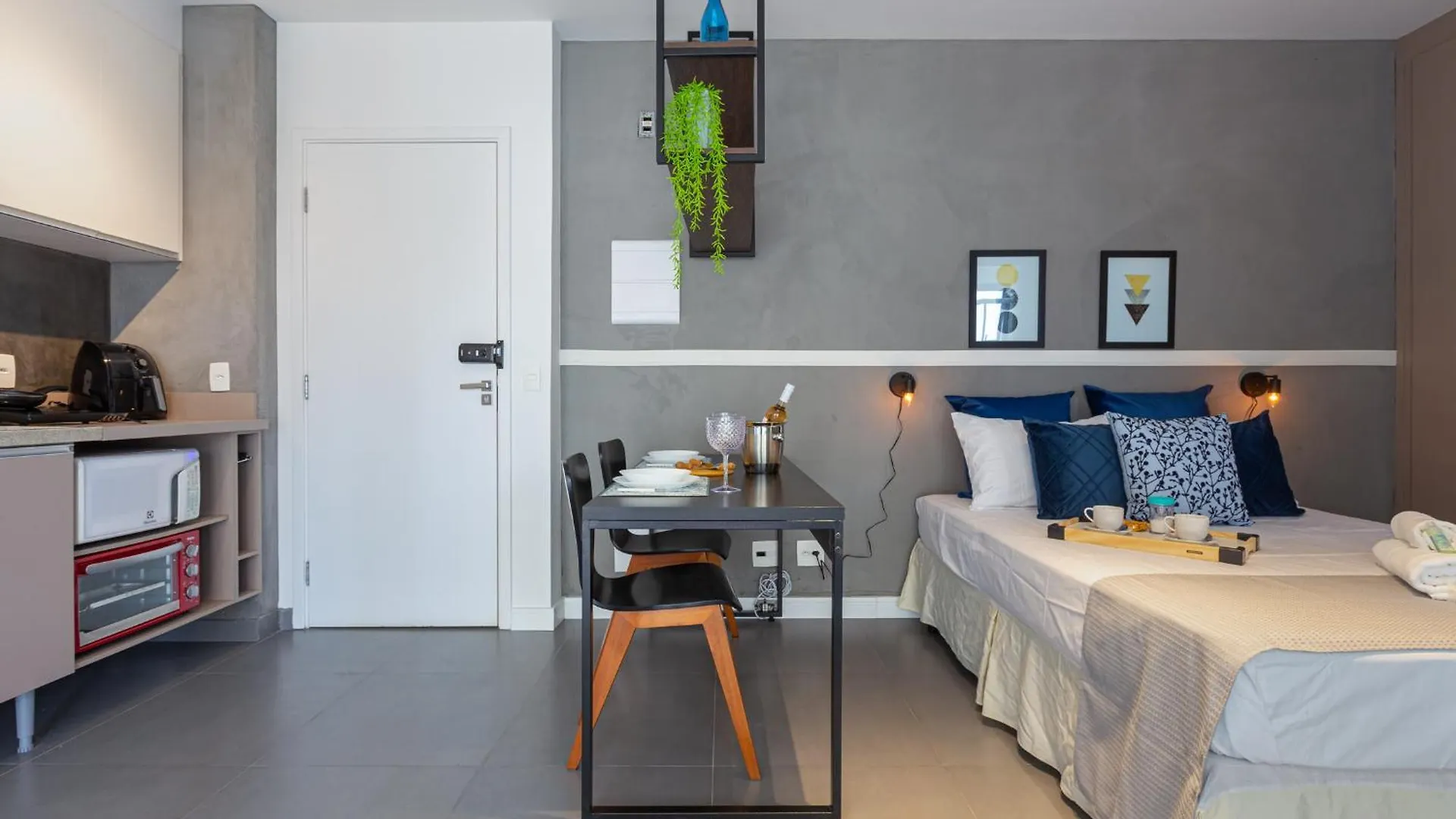 Easy Star- Charmoso Studio Ao Lado Do Aeroporto De Congonhas - Da01H Sao Paulo Apartment