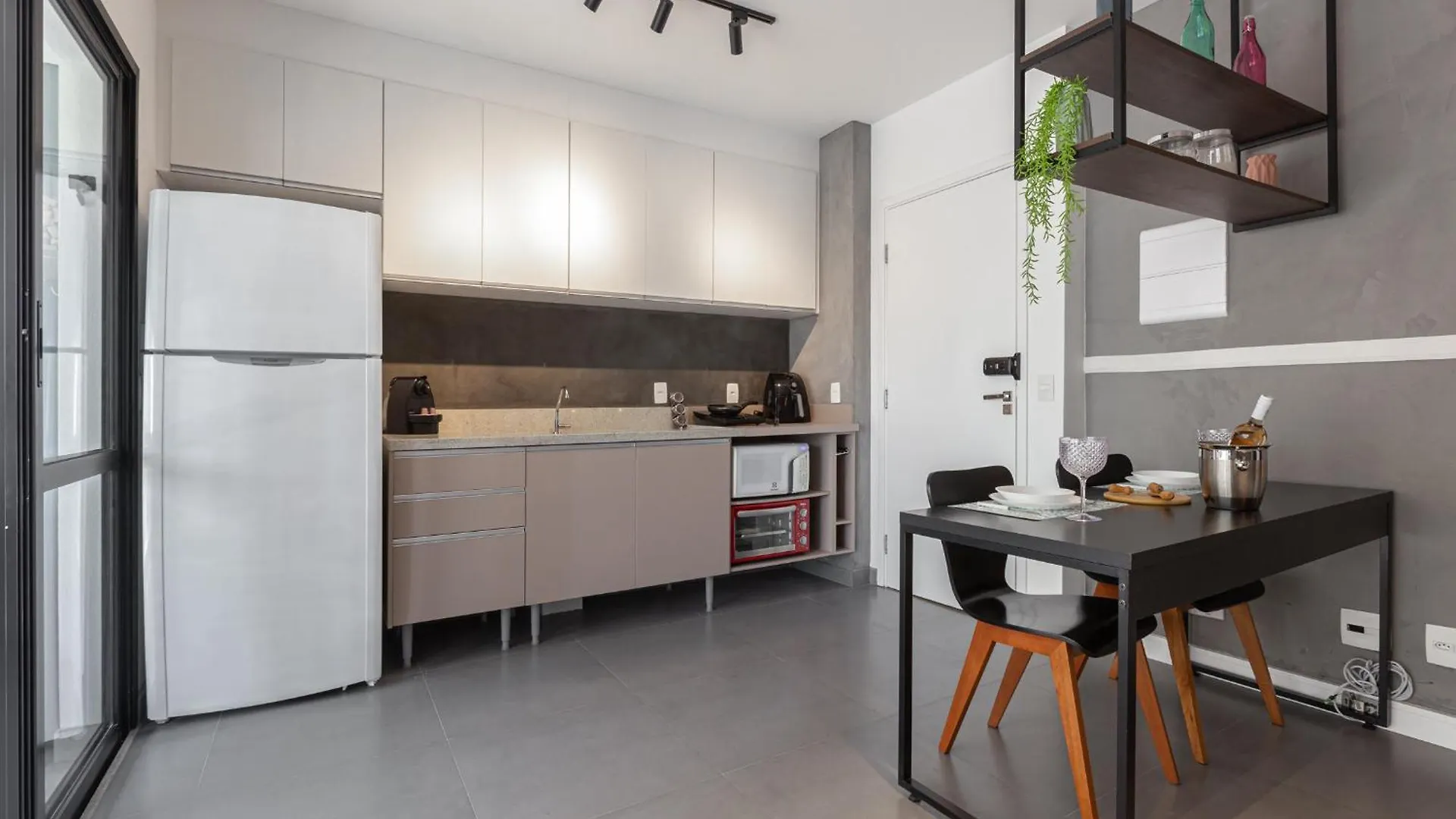Apartment Easy Star- Charmoso Studio Ao Lado Do Aeroporto De Congonhas - Da01H Sao Paulo