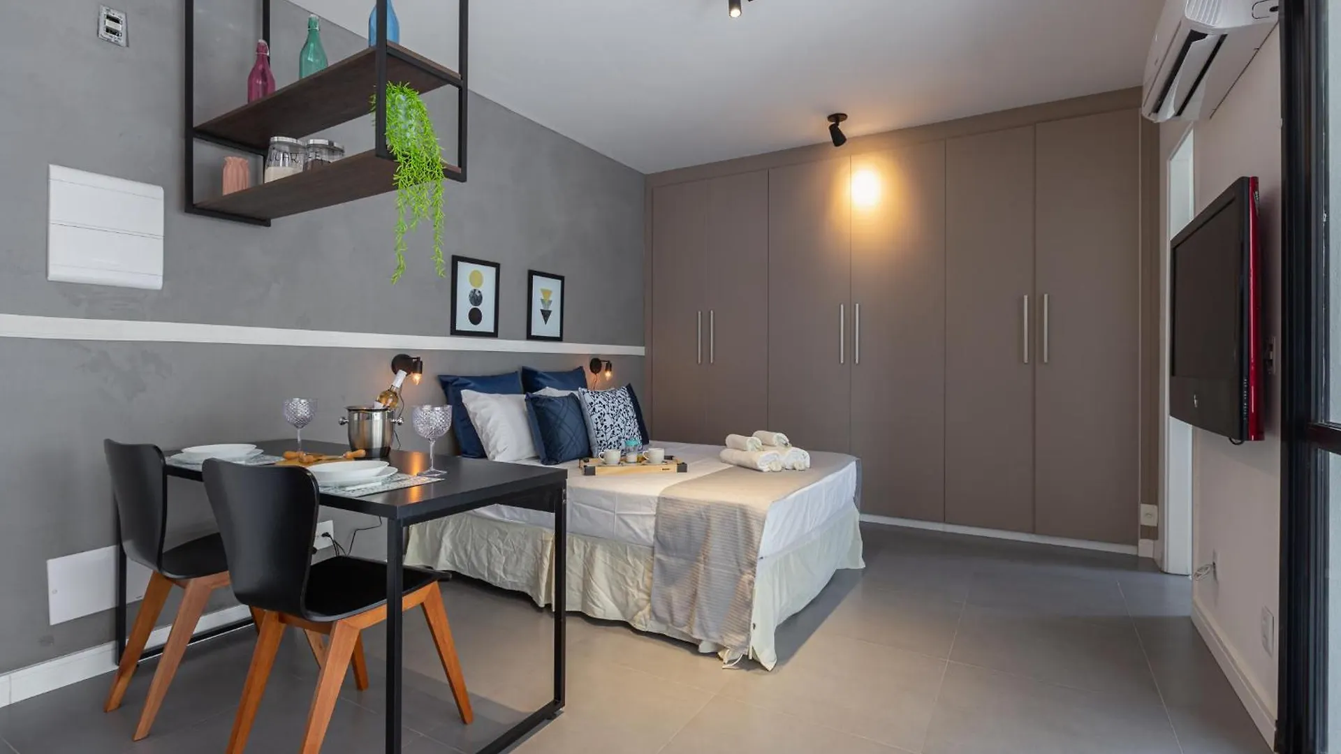 Easy Star- Charmoso Studio Ao Lado Do Aeroporto De Congonhas - Da01H contacts