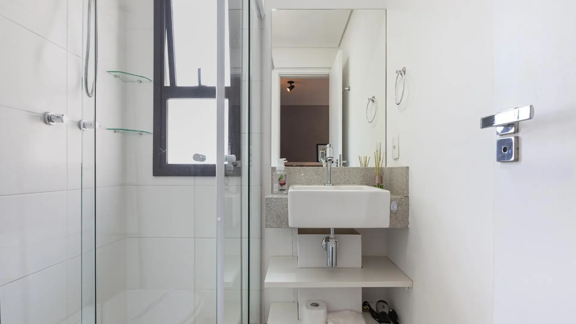 Easy Star- Charmoso Studio Ao Lado Do Aeroporto De Congonhas - Da01H São Paulo Apartmán